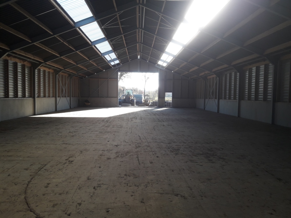 manders, sterksel, bestratingsbedrijf, bestratingswerk, h-profiel, h-klinker, heeze, leende, sterksel, herstraten, bestraten, straten, leggen, plaatsen, machinaal, handmatig, straatwerk, grondwerk, aanleg, riolering, sierbestrating, terras, tuin, oprit, Heeze, Leende, Sterksel, Someren, Asten, Lierop, Deurne, Helmond, Geldrop, Mierlo, Valkenswaard, Eindhoven, Waalre, Maarheeze, Budel, Soerendonk, Nederweert, Weert, noord-brabant, limburg, leverancier, materiaal, stenen, tegels, klinkers, h-klinkers, dikformaat. waalformaat, waaltjes, grind, split, gebakken, betonnen, opsluit, stoep, banden, minigraver, miniloader, PVC buizen, afvoer, trottoirbanden, stratenmaker, h, erfverharding, prijs, offerte, kosten, kopen;