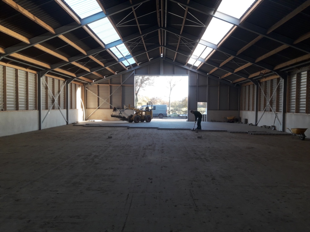 manders, sterksel, bestratingsbedrijf, bestratingswerk, h-profiel, h-klinker, heeze, leende, sterksel, herstraten, bestraten, straten, leggen, plaatsen, machinaal, handmatig, straatwerk, grondwerk, aanleg, riolering, sierbestrating, terras, tuin, oprit, Heeze, Leende, Sterksel, Someren, Asten, Lierop, Deurne, Helmond, Geldrop, Mierlo, Valkenswaard, Eindhoven, Waalre, Maarheeze, Budel, Soerendonk, Nederweert, Weert, noord-brabant, limburg, leverancier, materiaal, stenen, tegels, klinkers, h-klinkers, dikformaat. waalformaat, waaltjes, grind, split, gebakken, betonnen, opsluit, stoep, banden, minigraver, miniloader, PVC buizen, afvoer, trottoirbanden, stratenmaker, h, erfverharding, prijs, offerte, kosten, kopen;